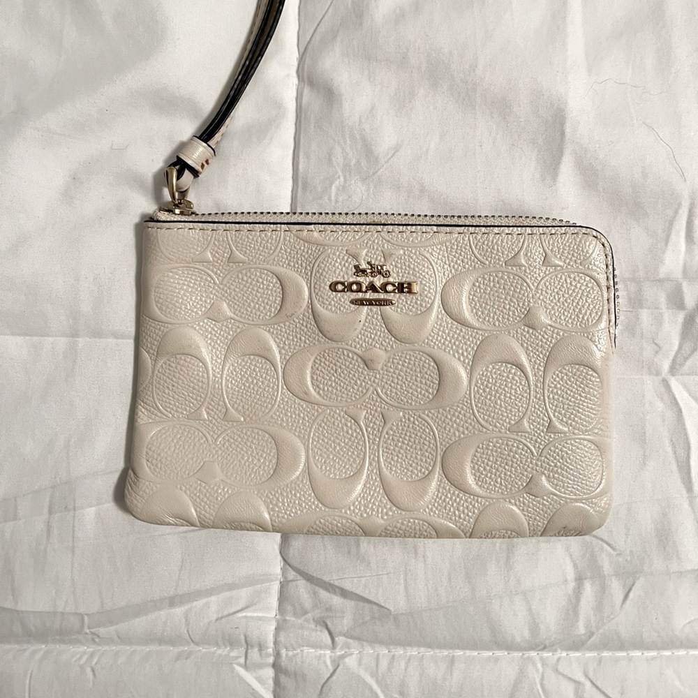 Cream/white used Coach wristlet